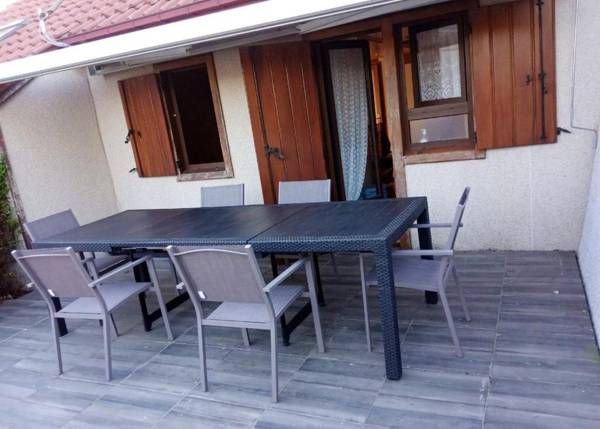 Chalet d'une chambre avec terrasse amenagee a Giffaumont Champaubert