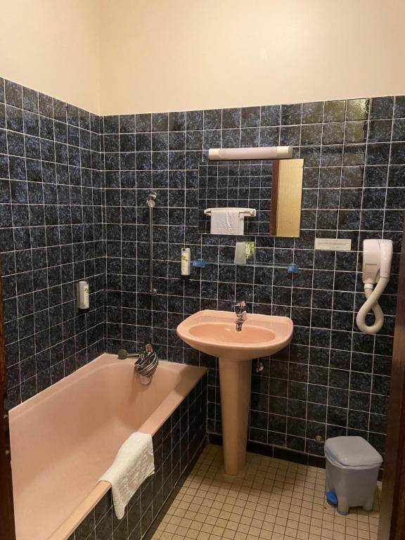 Logis L'Auberge du Gros