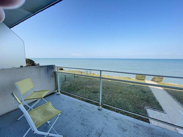 Appartement Jullouville 3 pièces 4 personnes - FR-1-361-91