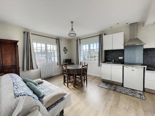 Appartement Jullouville 2 pièces 2 personnes - FR-1-361-37