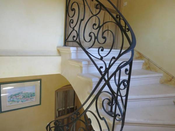 Entre vignes et dentelles