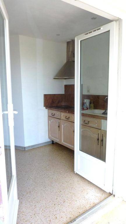 Appartement d'une chambre avec vue sur la ville terrasse amenagee et wifi a La Garde a 6 km de la plage