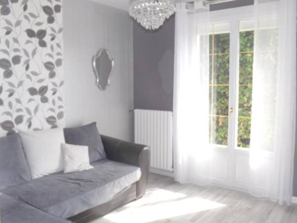 Maison de 3 chambres avec piscine privee jardin clos et wifi a Thieblemont Faremont