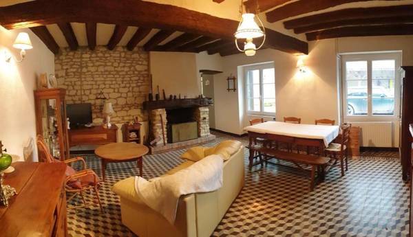 Maison de 3 chambres avec jardin amenage et wifi a Les Trois Moutiers