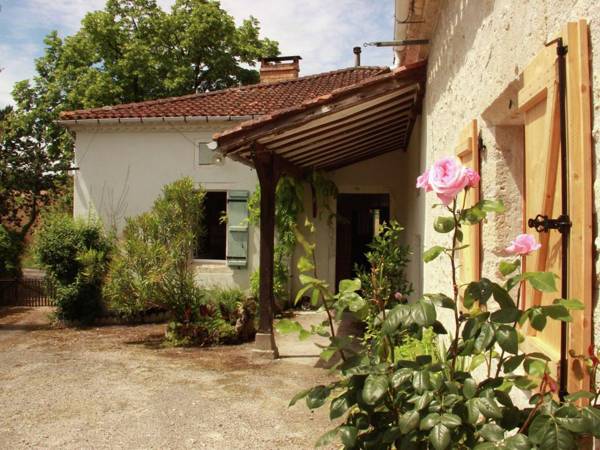 Wonderful authentic french house with private pool in a stunning location.