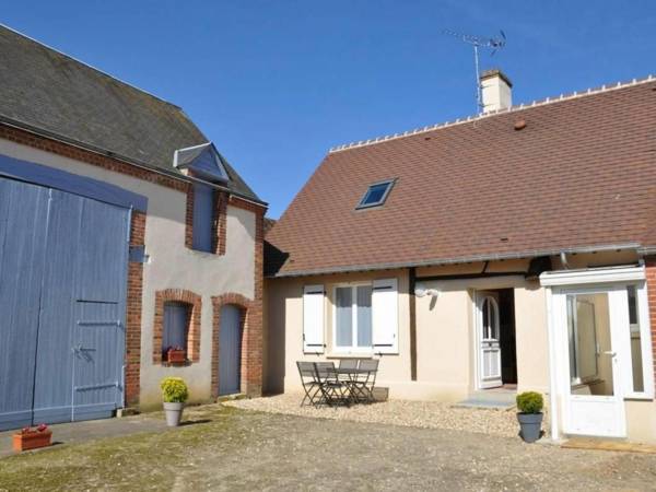 Gîte Coullons 3 pièces 4 personnes - FR-1-590-16