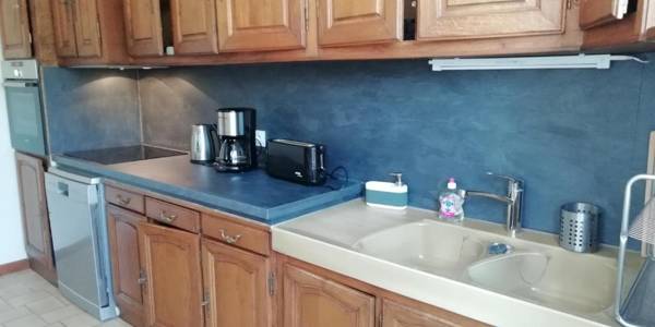 La Maison du Phare maison à Riantec bord de mer jardin