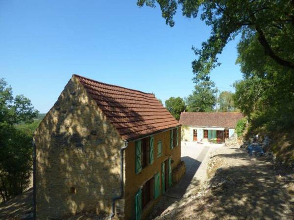 Lovely Mansion in Lavercantière with Private Swimming Pool