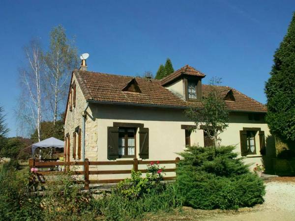 Elegant Cottage with Swimming Pool in Prats-du-Périgord