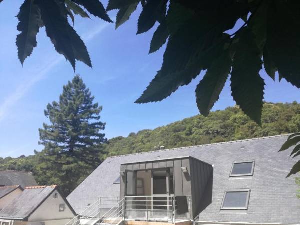 Logis Auberge de Pont Calleck