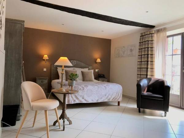 HOSTELLERIE DES BICHONNIERES