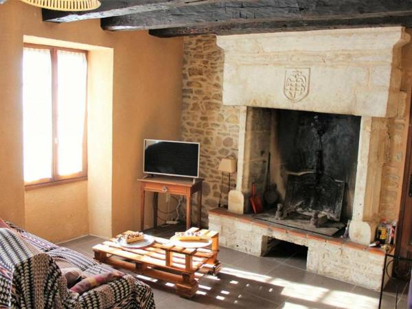 Gîte Coulaures 4 pièces 5 personnes - FR-1-616-15