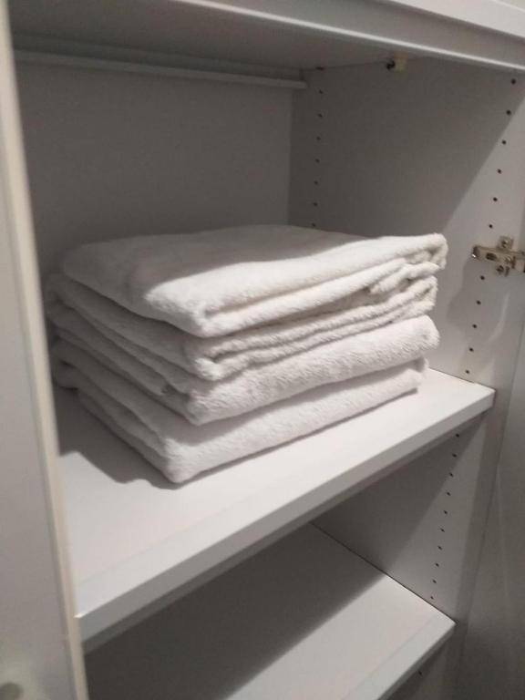 Apparthotel AREA Studios avec salle de bain et kitchenette Privées OU chambres avec salles bain et cuisines communes