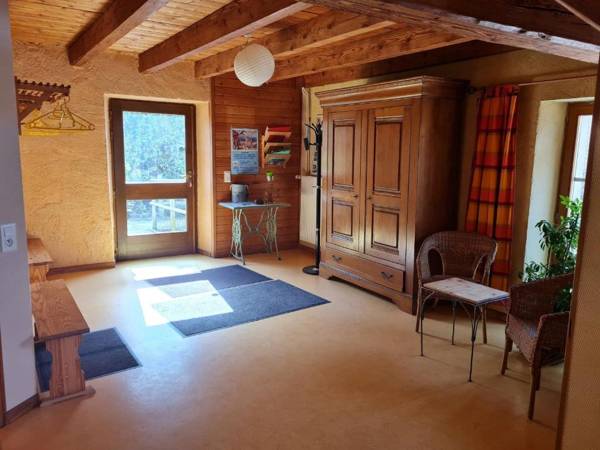 Gîte Vandières 7 pièces 10 personnes - FR-1-584-64