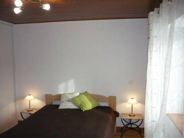 Gîte La Chambonie 4 pièces 5 personnes - FR-1-496-199