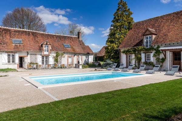 Crazy Villa Bergerie 45 - Heated pool - Soccer - 1h30 from Paris - 30 p