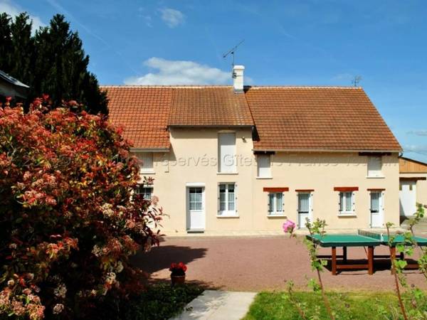 Gîte La Tour-Saint-Gelin 3 pièces 5 personnes - FR-1-381-434