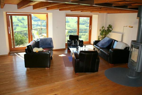 La Grange - Gite Mur de Barrez