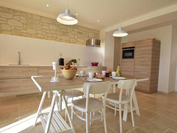 Secluded Apartment in Villesèque with Pool