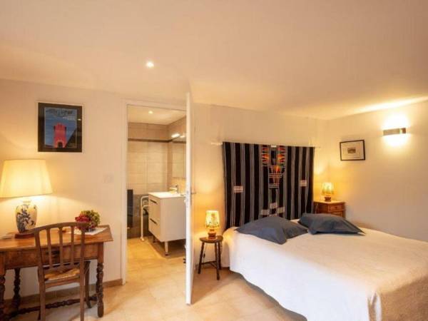 Gîte Besse 4 pièces 6 personnes - FR-1-616-149