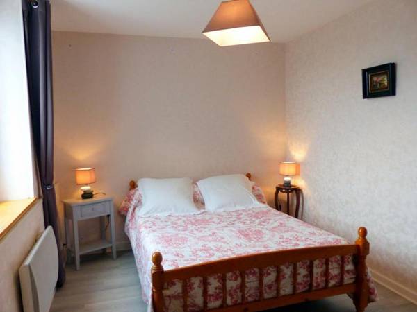 Gîte Haut-Bocage-Maillet 3 pièces 4 personnes - FR-1-489-39