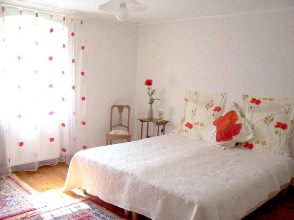 Maison de 4 chambres avec jardin amenage et wifi a Saint Andre en Vivarais