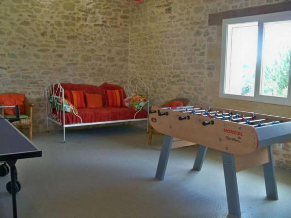 Gîte Cherveix-Cubas 4 pièces 7 personnes - FR-1-616-70