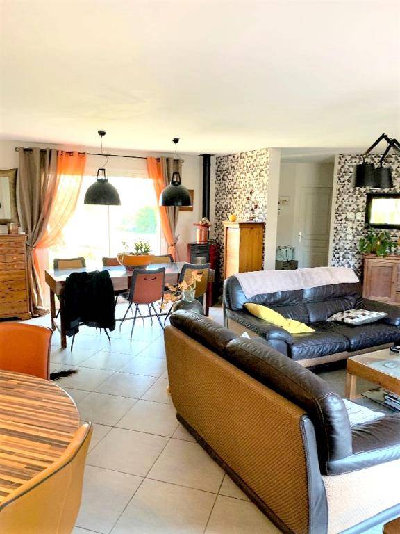 Villa de 3 chambres avec piscine privee jardin clos et wifi a Saint Martin Lacaussade