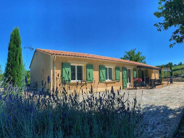 Gîte Neuvic 4 pièces 5 personnes - FR-1-616-110