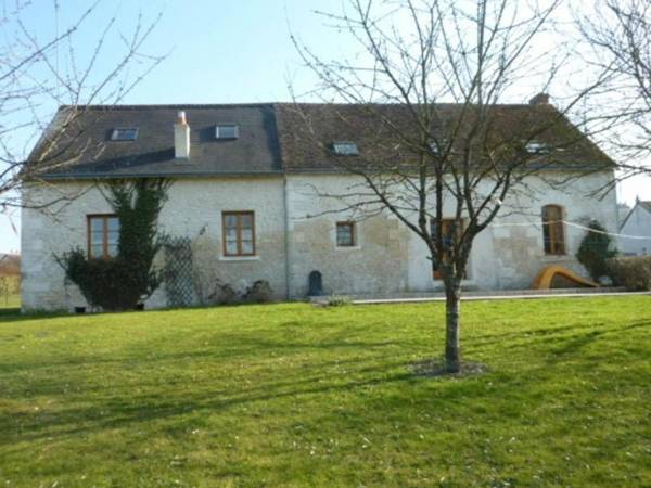 Gîte Nouans-les-Fontaines 6 pièces 12 personnes - FR-1-381-406