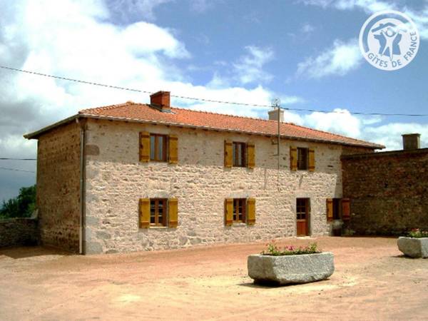 Gîte Le Crozet 5 pièces 12 personnes - FR-1-496-100