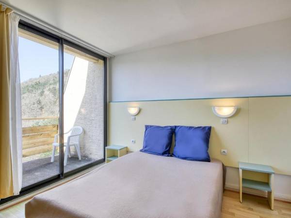 Vacancéole - Le Domaine de Confolant