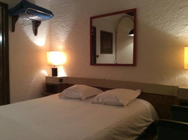 Aux Prisons de Montagny