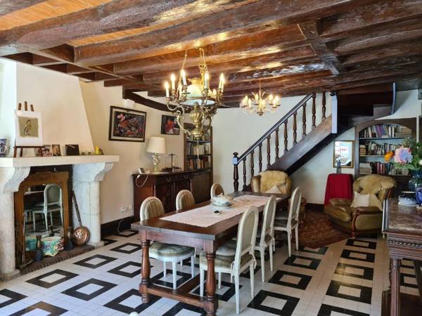 Gîte Tavers 4 pièces 6 personnes - FR-1-590-106