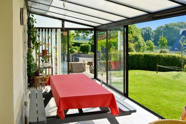 Maison de 2 chambres avec jardin clos et wifi a Plomelin