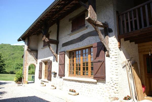 Gites de La Croisée des Chemins - Piscine Chauffée - Spa Hammam et Sauna