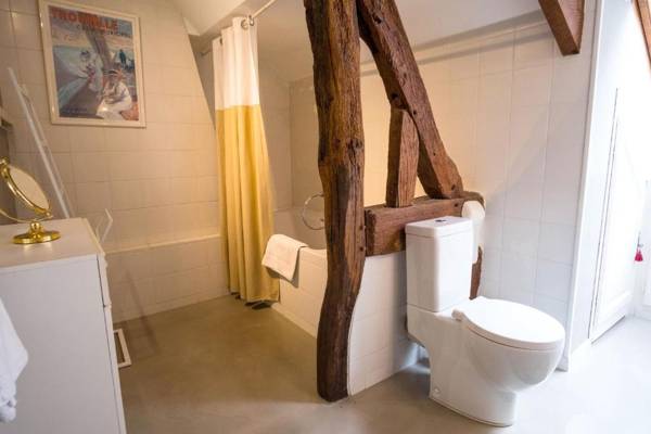 Maison "Jardin Gaillard" disposant d'une piscine chauffée