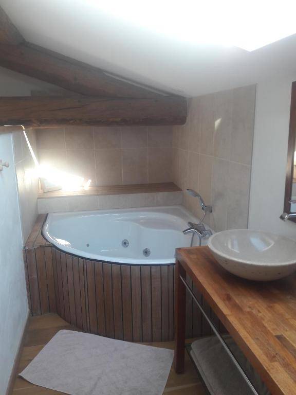 Chambres d'Hotes "LE CALME"