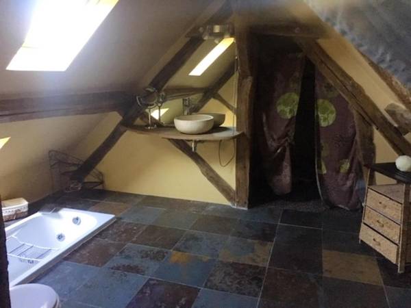 Maison de 6 chambres avec jacuzzi jardin clos et wifi a Saint Georges sur Baulche