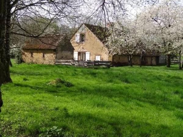 Gîte La Bazoge 5 pièces 8 personnes - FR-1-410-251