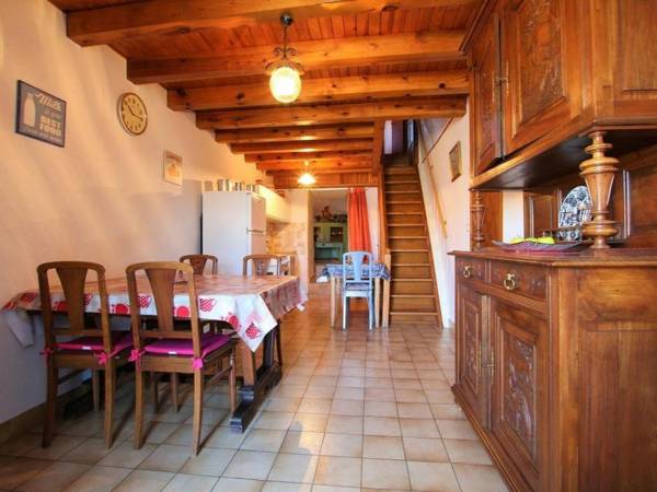 Gîte Lantriac 3 pièces 4 personnes - FR-1-582-141