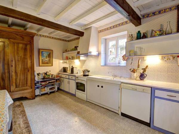 Gîte Saint-Alban-les-Eaux 7 pièces 10 personnes - FR-1-496-95