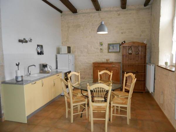 Gîte L'Isle-en-Rigault 4 pièces 6 personnes - FR-1-585-9