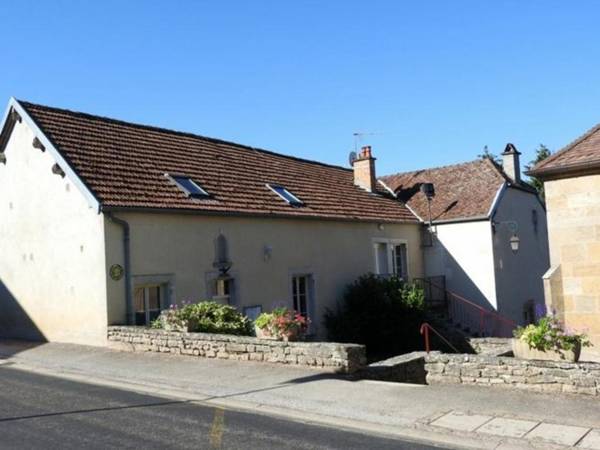 Gîte Perrancey-les-Vieux-Moulins 3 pièces 4 personnes - FR-1-611-22