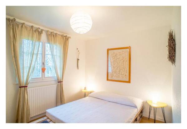 Chambre soignée et accueillante à la campagne - Ch. Jaune