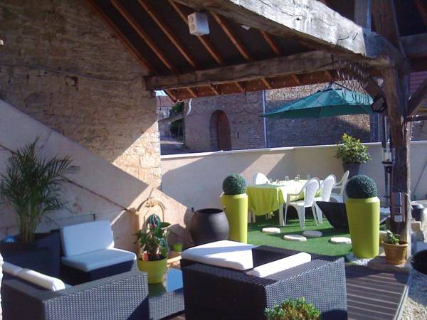 Appartement de 2 chambres avec terrasse amenagee et wifi a Chenevrey et Morogne