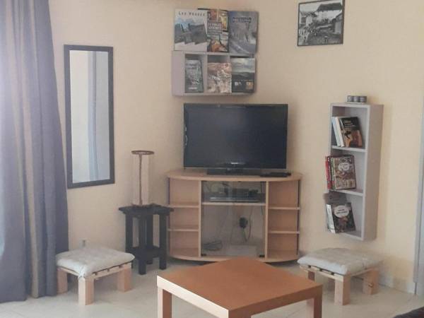 Gîte Fremifontaine 4 pièces 6 personnes - FR-1-589-331