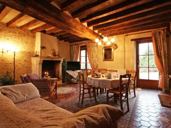 Gîte Saint-Jouin-de-Blavou 5 pièces 8 personnes - FR-1-497-38