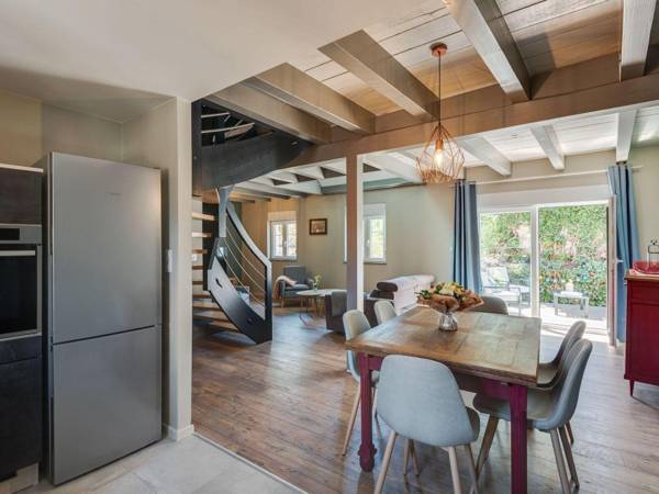 Pleasant Apartment in Dambach-la-Ville near Town Centre