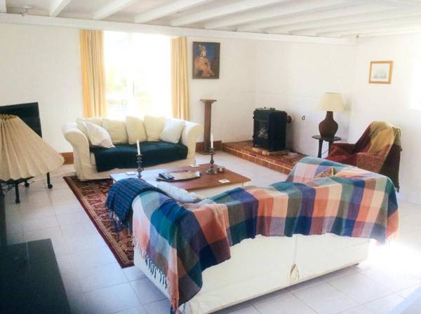 Maison de 2 chambres avec jardin clos et wifi a Sainte Colombe